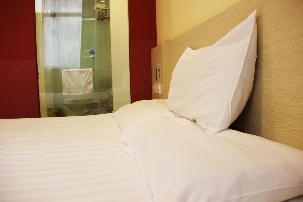 Hanting Express Nanjing Xianhemen Chambre photo
